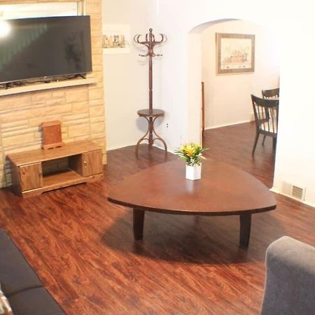 Апартаменты Massive 4 Bed House-Short Walk To Amazing View Питтсбург Экстерьер фото
